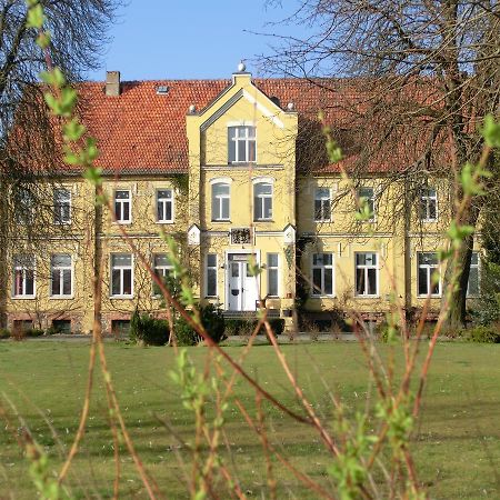 Domane Neu Gaarz Hostel 外观 照片