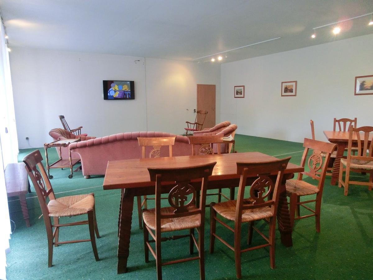 Domane Neu Gaarz Hostel 外观 照片